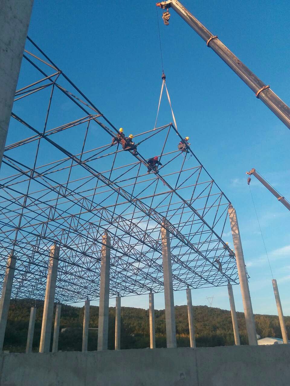 松原汪清物流园网架